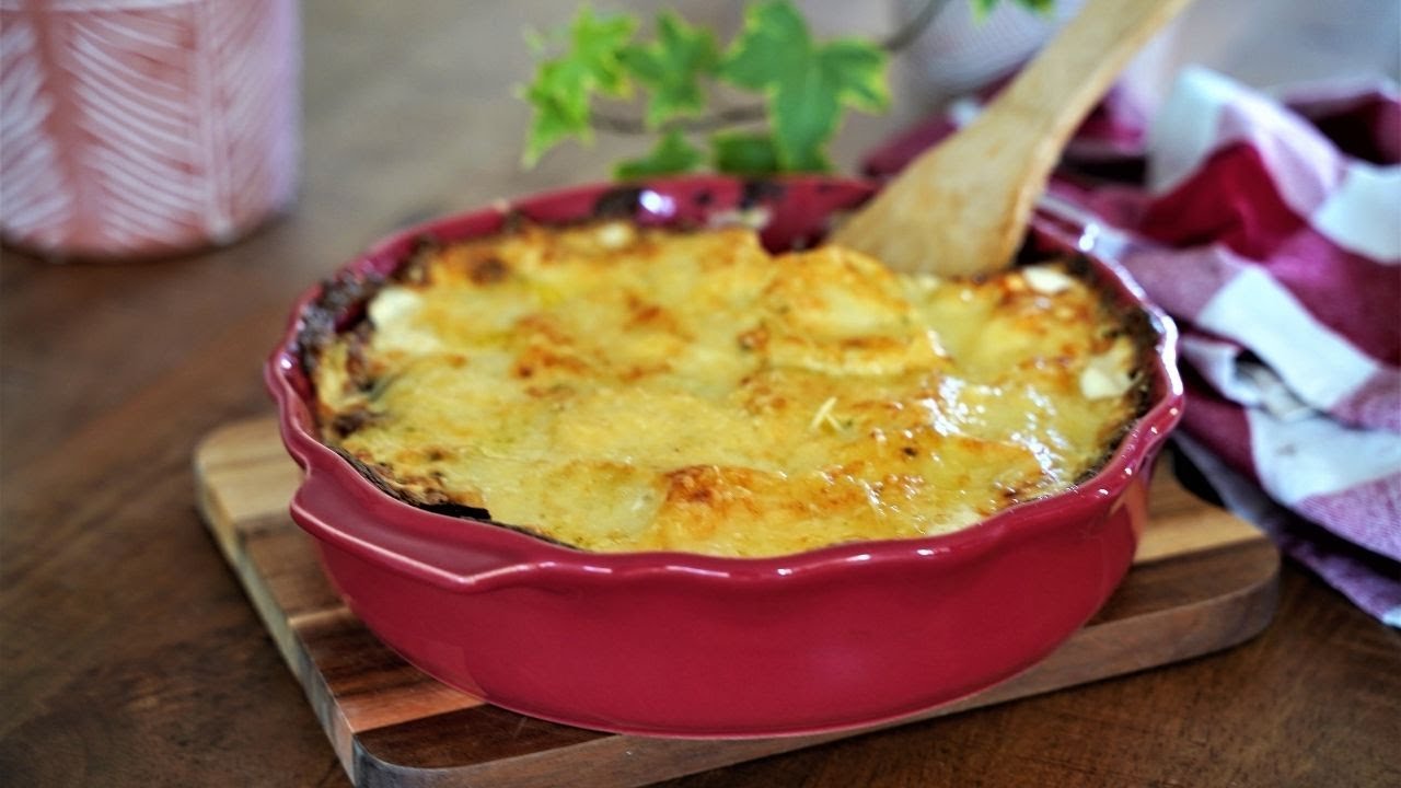 GRATIN DE POMMES DE TERRE CRÉMEUX AUX POIREAUX