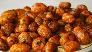 The best MINI POTATOES with Dill,Garlic and Butter. Forget all the recipes!This is the easiest thing
