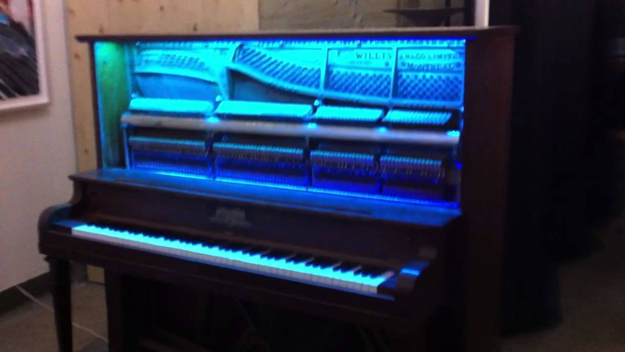 Piano lumineux - Espace La Fontaine 