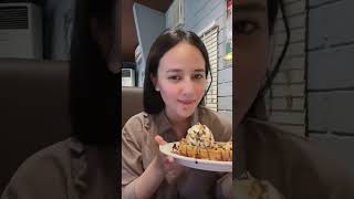 tutorial makan eskrim ala BERLIAN SRI #shorts #viral #pemersatubangsa