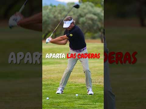 Por qué no logras extender tus brazos en el swing de golf