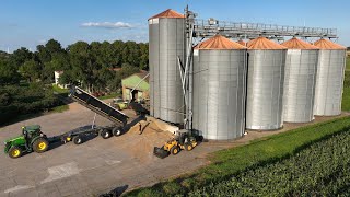 Getreideernte 2023  2 große Mähdrescher CLAAS LEXION 8700 TT  biggest combine harvester rye harvest