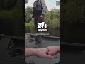 Rescatan a navegantes de tras volcar su embarcación en un hábitat de caimanes