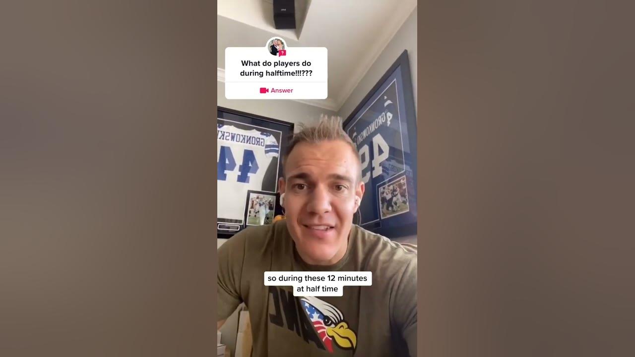 what-nfl-players-do-during-halftime-youtube
