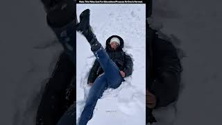 নরম তুষার কীভাবে শক্ত বরফ হয় — Winter Facts #shorts