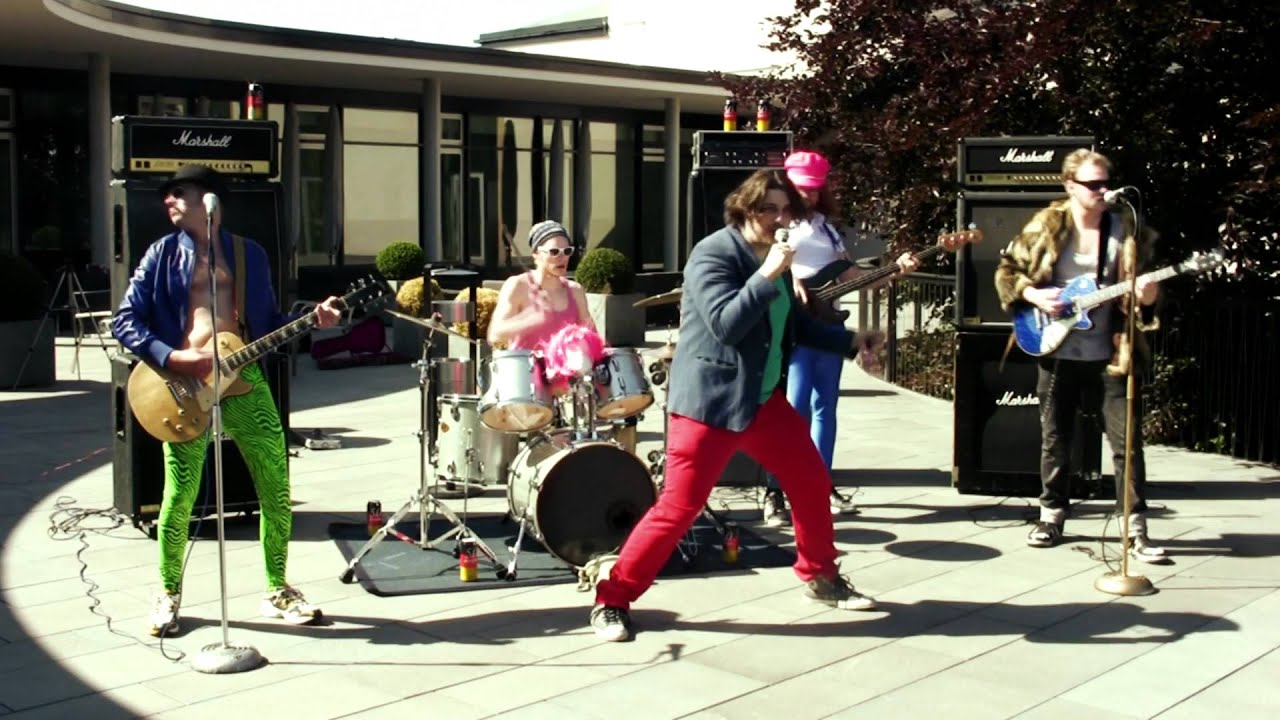 THE DÖFTELS - Einmal High