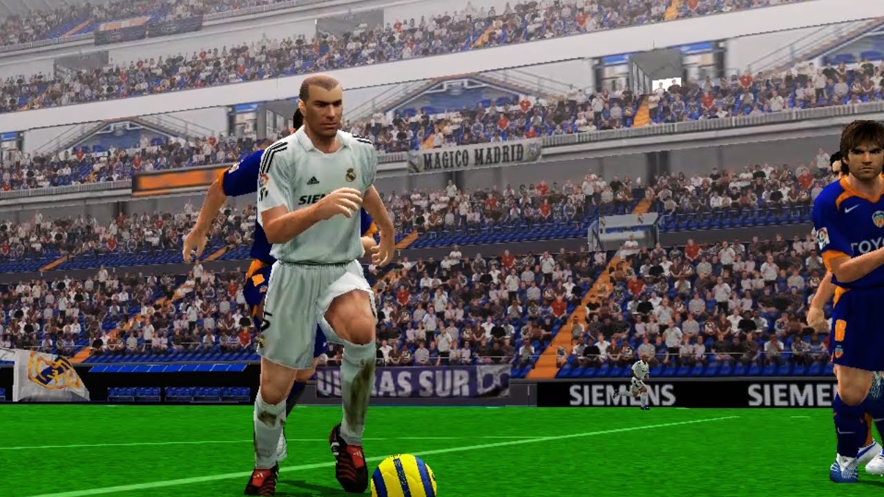 ⚽️ REAL MADRID v VALENCIA | LA LIGA (2005-06 SEASON) 🎮 - YouTube