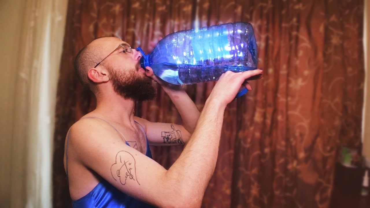 Влад при деньгах картины