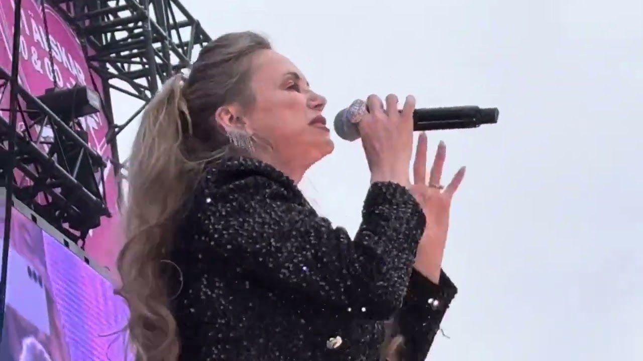 [4K] Tina Cousins Pray Live Stockholm Sweden 5th of July 2025 Vi Som Älskar 90 & 00-talet