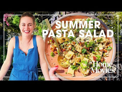 Video: Pasta Salad With Zucchini And Chanterelles