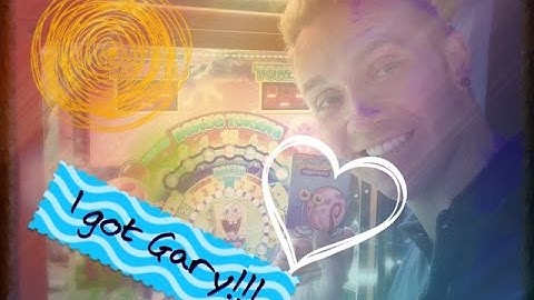 Winning Gary at Spongebob Coin Pusher