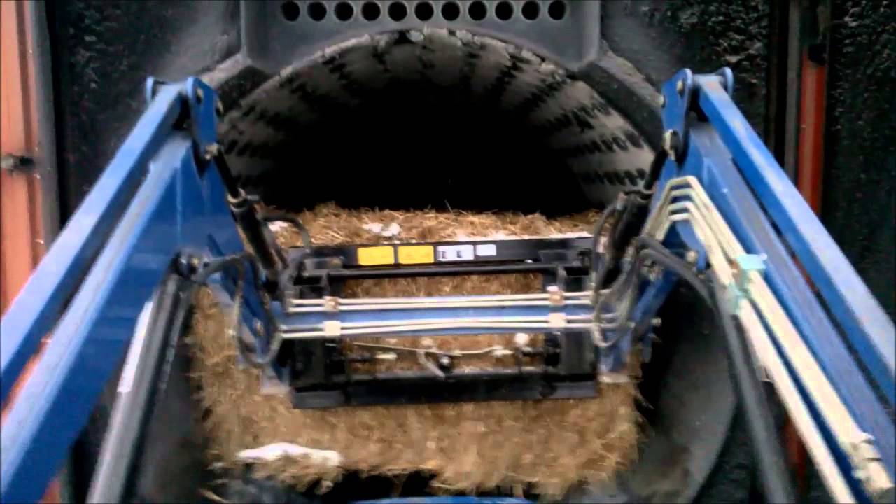 Fyring  i Skelhøje halmfyr