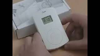 Chapter 8 - Mounting the Room Thermostat with Display and Link test