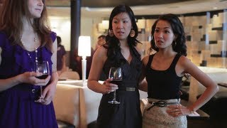 Fashion Scenarios: Matching Outfits