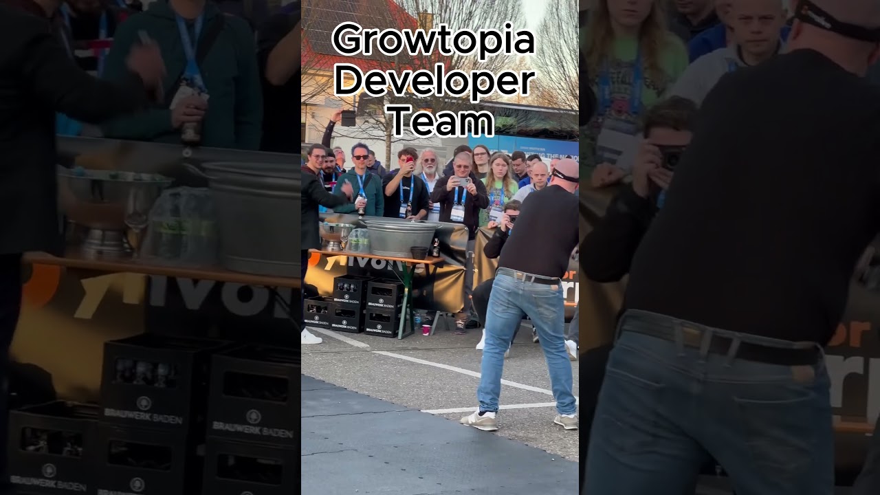 Growtopia | How Devs Fix Servers | MEMES  