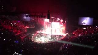 Taylor Swift Holy Ground O2 4th February 2014