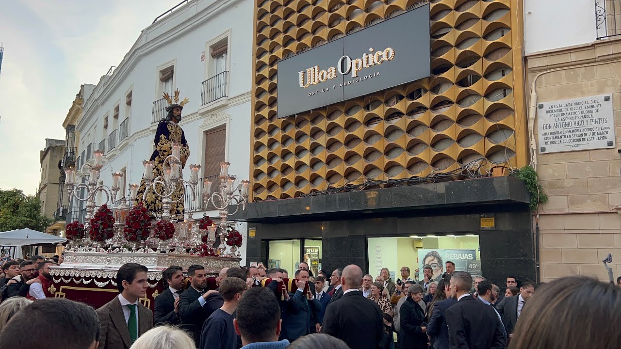 El Señor de la Sentencia preside el Vía Crucis de Jerez. @cofrademania-jerez 