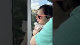 8Mos Old Baby Is Full Of Curiosity About The New World