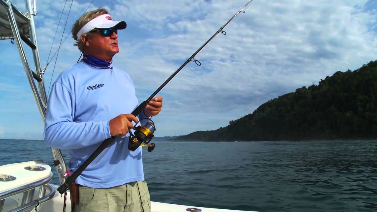 SLOW TROLLING FOR ROOSTER FISH WITH SPINNING TACKLE 