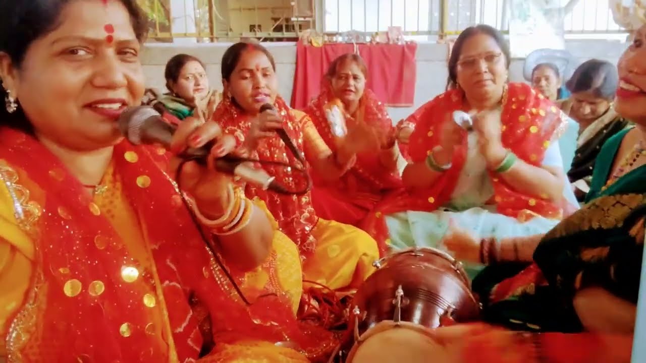 पहली होली कैलाश के लिए होली खेले ले भोले जाता गली