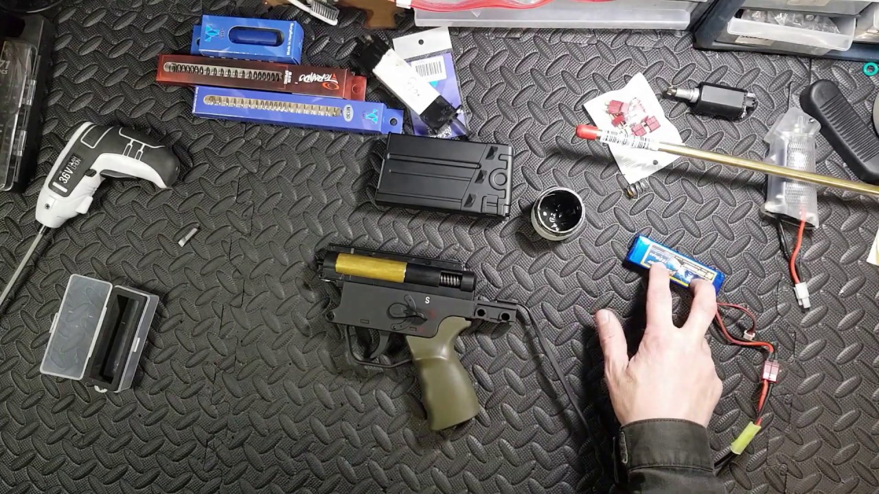 A quick look at at ripping your gearbox apart