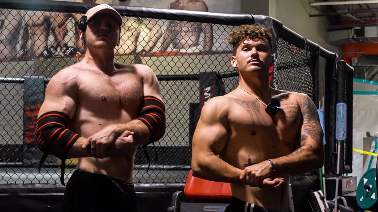 Chest Day ft. Austin Clem - YouTube