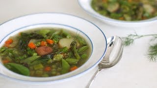 Spring Pea Soup with Potatoes and Asparagus- Healthy Appetite with Shira Boca