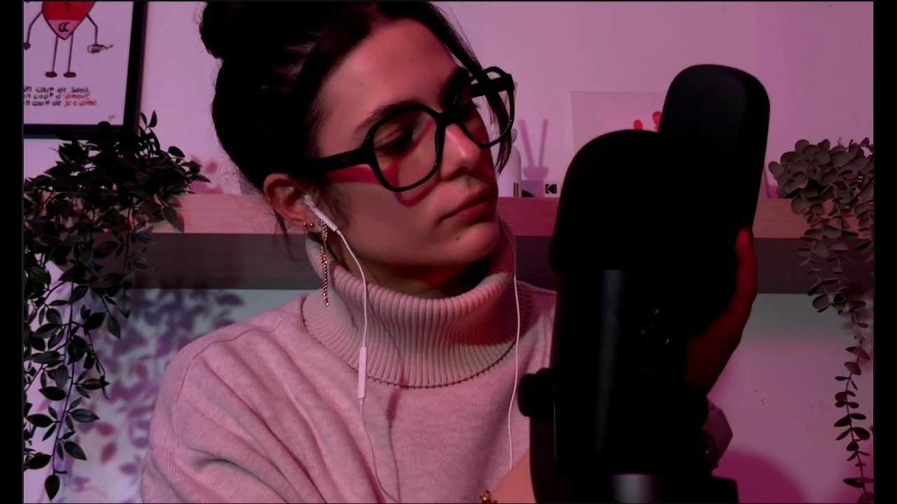 ASMR - Ma première vidéo 🌸 ! (On test) 