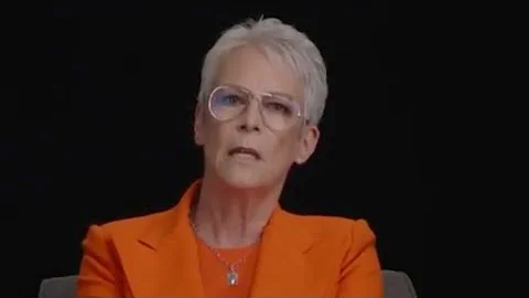 Jamie Lee Curtis Reveals Shocking HALLOWEEN KILLS Details