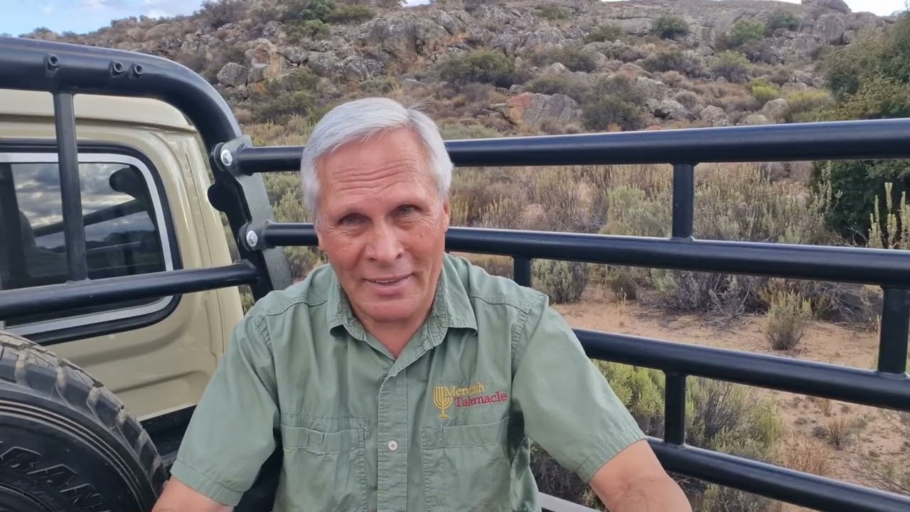 Ek sukkel met finansies... wat moet ek doen? #BakkieBoodskap