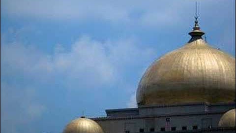 chapter44 - تلاوة لسورة الدخان للقارئ استاذ زامري/ ماليزيا