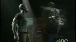 Video thumbnail of "Kirk Franklin - Let it Go LIVE w/ Toby Mac!"