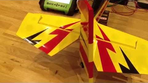 Jeti DC-16 servo judder problem