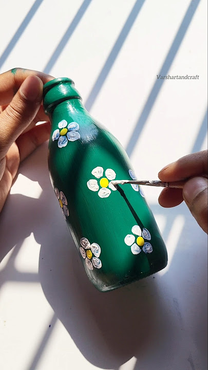 Bottle art #bottleart #art #painting #artshorts #trendingshorts #youtubeshorts #viralvideo