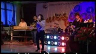 Video thumbnail of "Myat Yay Moe Sat"