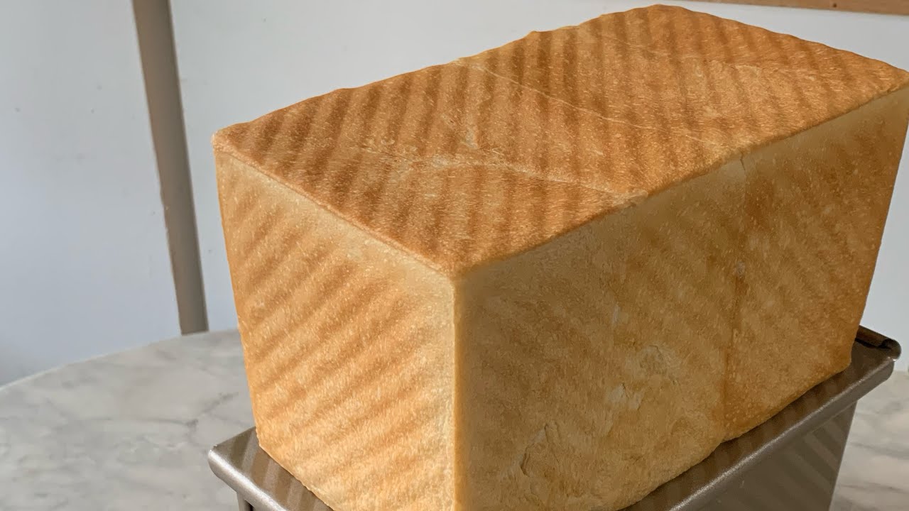 Sandwich Bread Recipe ep 1 สูตรขนมปังเดอะมี หรือขนมปังแซนวิช ทำง่าย นวดมือ นุ่มมาก