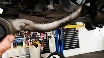 BMW E70 X5 lower radius rod castor arm removal