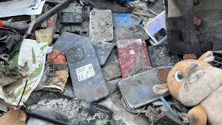 Wow...!😲 It A lots Of Abandoned Phones In Garbage Dump! Restore Diy iPhone 8 Plus Cracked