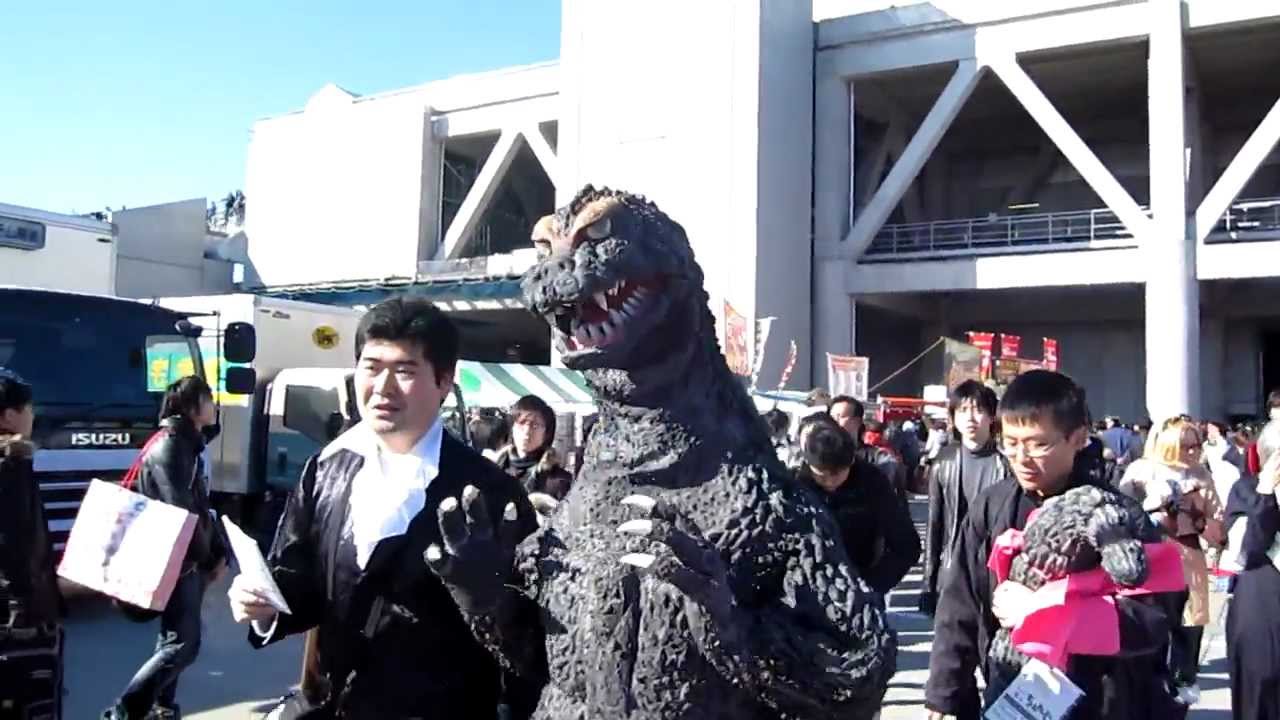 ゴジラ　コミケット81に参加！　New GODZILLA suit participation in comic market81