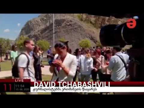 ჟურნალისტების ჩხუბი პიტდაპირ ეთერში