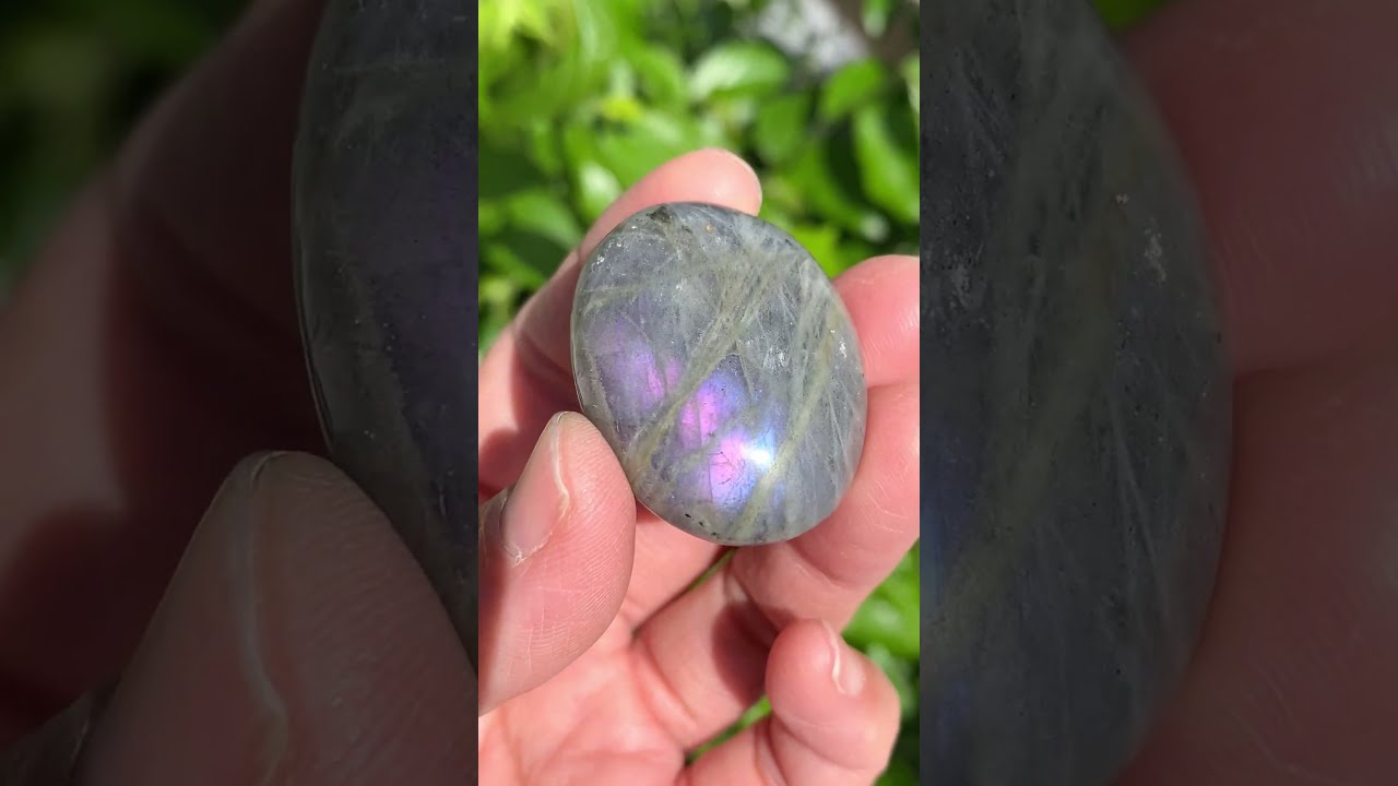 めちゃ綺麗なラブラドライト！ズーンとくる！ ラブラドライト 潜在能力を開き未来を照らす虹色の変光石