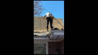 Desert Storm veteran Paul Miosek receives a new roof