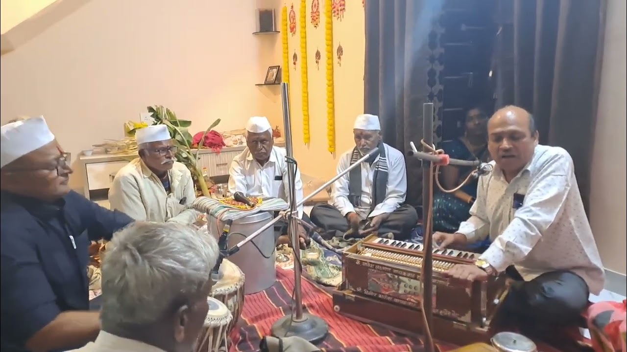 सुंदर चालीत गवळण-कैसे वेड लाविले या हरीने।गायक - पांडूरंग शिंदे।तबला - ह. भ. प. गोरख शिंदे गुरुजी। 