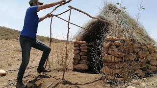 Building a shelter, part two of the previous video Bushcraft shelter