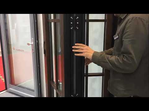 დასაკეცი კარები