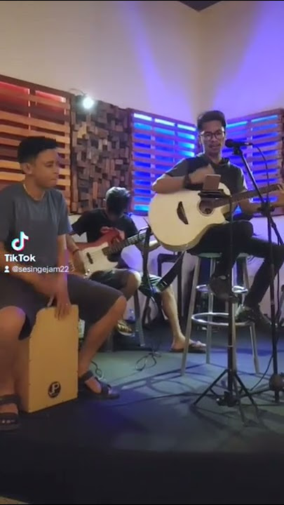 suaranya sangat mengerikan ‼️MALAM INI- POWERSLAVES | SESI NGEJAM (LIVE ACOUSTIC COVER) #powerslaves