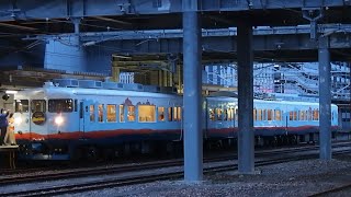 【あいの風とやま鉄道の観光列車！】413系AM01編成 一万三千尺物語2号富山行き 高岡駅到着