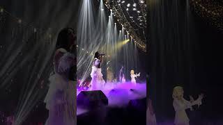 grabe naman #mikasalamanca at #mowm #klarissedeguzman! #Mahika #ABSCBNEvents #StarMusicPH