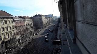 Angela Merkel Elhagyja A Parlamentet - Nullker