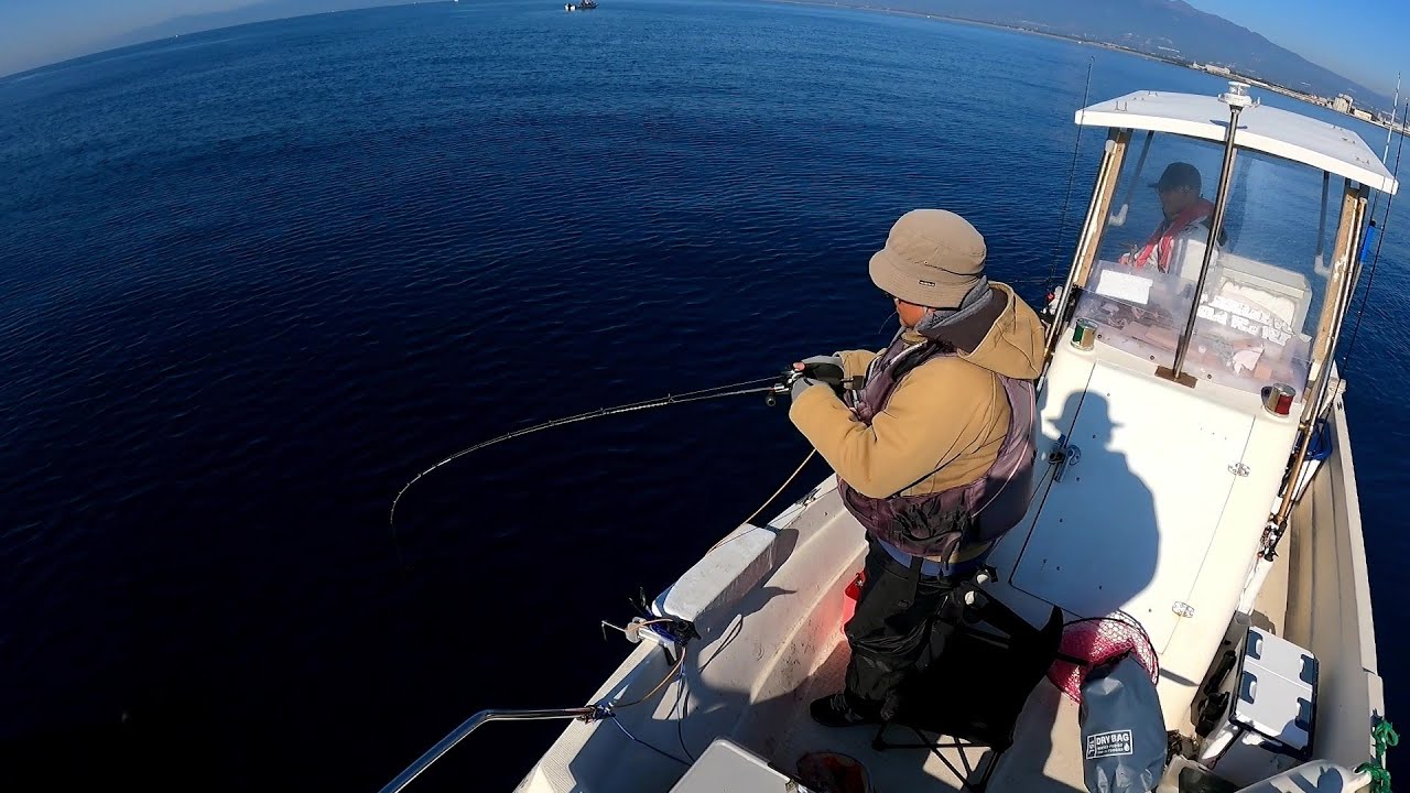 釣った魚で忘年会　１日目：船釣り→忘年会　２日目：SUP釣り　（前編）